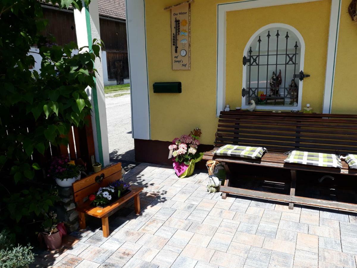 Haus Dorfer Acomodação com café da manhã Mariapfarr Exterior foto