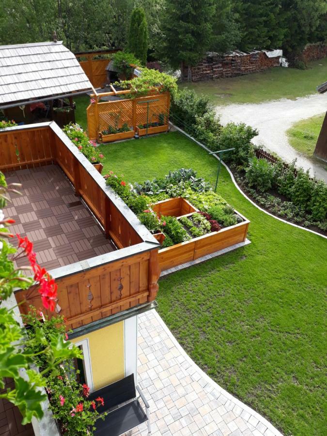 Haus Dorfer Acomodação com café da manhã Mariapfarr Exterior foto